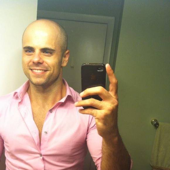 Meet your Posher, Parris - Picture 2 of 2